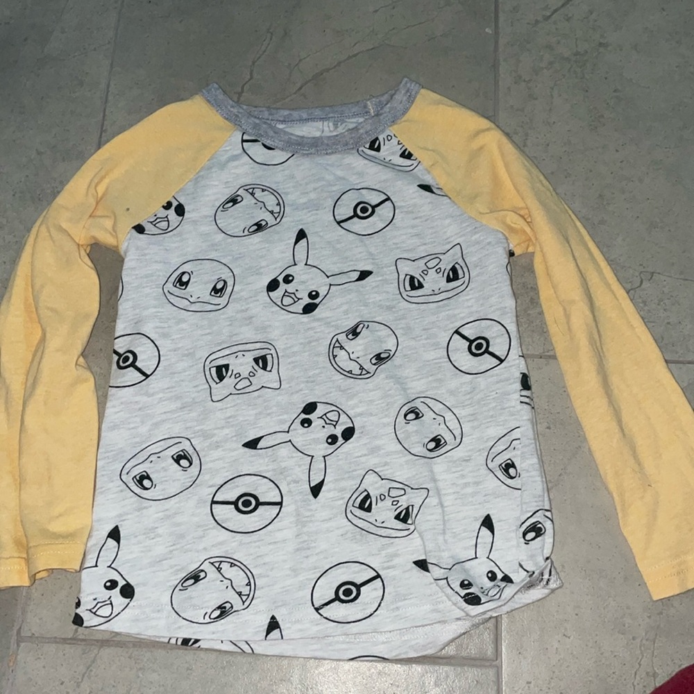 Pokémon long sleeve shirt